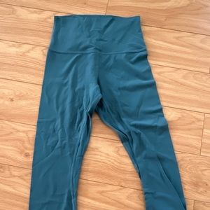 cropped lululemon leggings